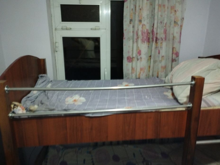 Кровать двух этажный