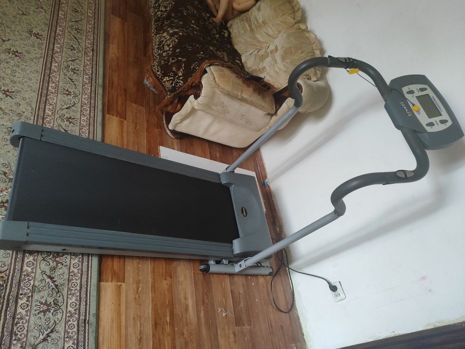 Беговая дорожка в хорошем состоянии