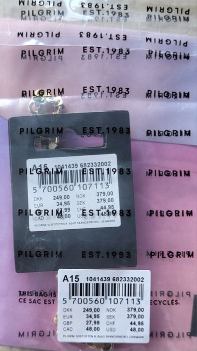 Гривна PILGRIM с 18К златно покритие 
Цена на етикета 34.95 евро