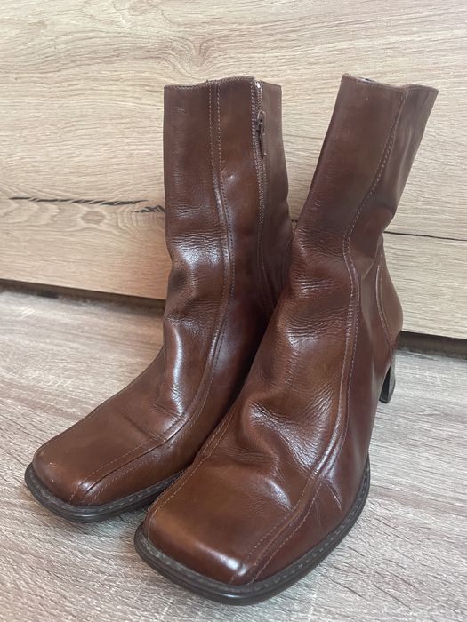 Botine maro mărimea 41