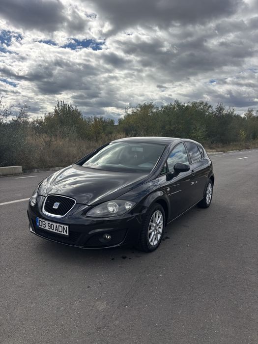 SEAT Leon 2011 — imagine 3