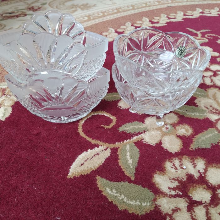 Вазочки хрустальные
