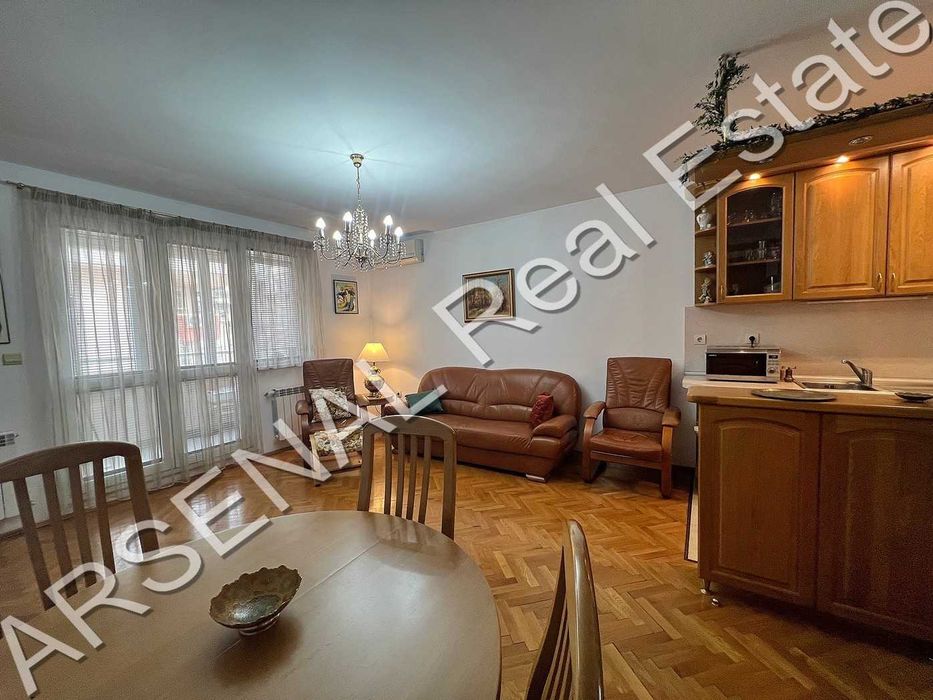 Дава се под наем Двустаен апартамент в София, Лозенец - 80 кв.м за 598.23 € - Снимка #9