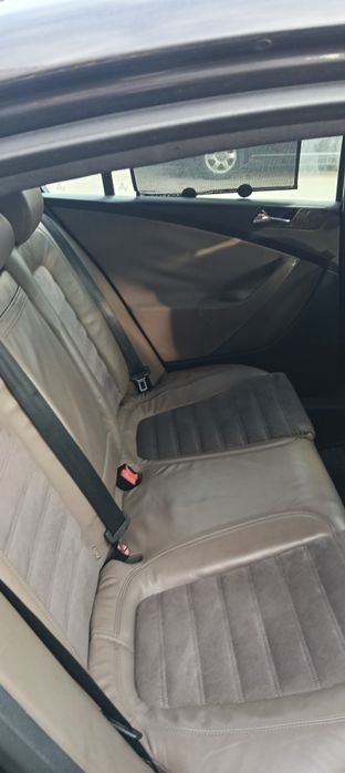 Pasat b6 limuzina 170cp