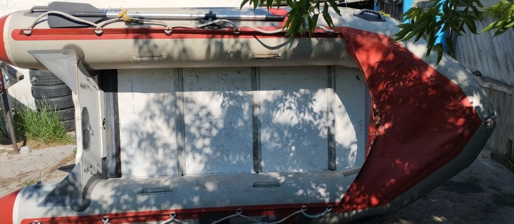 Продам лодку, в отличном состоянии.