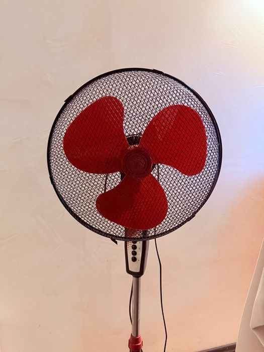 Вентилатор KTN KT-1618 40.0 W, ЧЕРЕН/ЧЕРВЕН