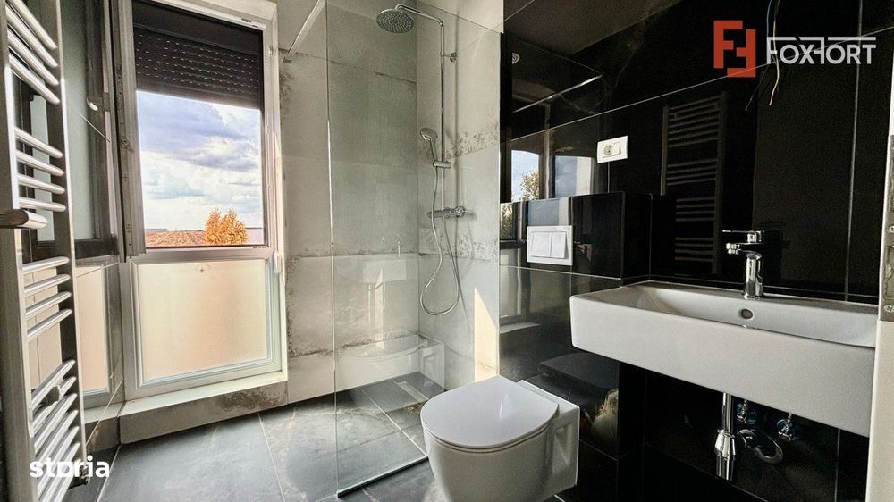 Duplex de vanzare cu 3 camere si 2 bai, zona Giarmata Vii