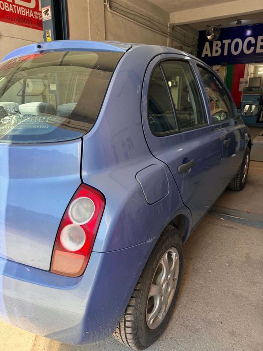 Продавам Nissan Micra