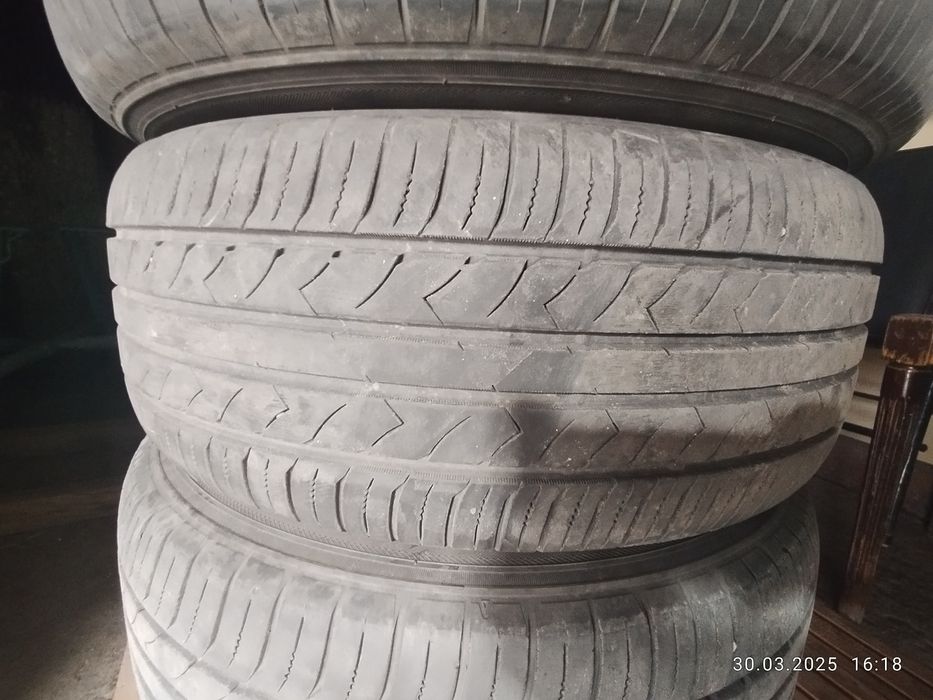 Диски Toyota с резиной toyo