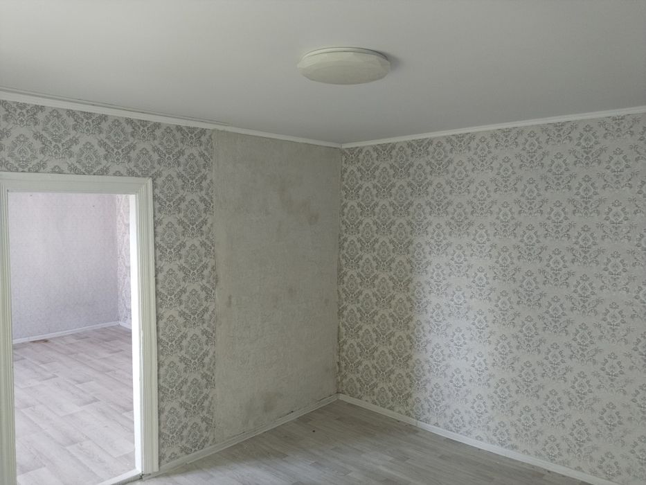 Продам дом  неподолеку от города