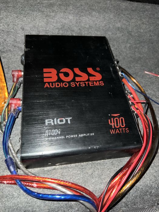 Uslitel boss  4 kanal
