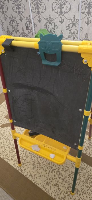 Мольберт для доски