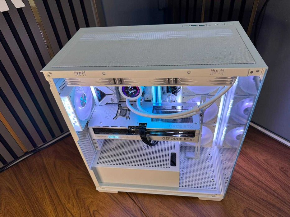 Sistem Gaming Premium Ryzen 7800x3d,RTX 5070,32GB RAM,1TB,Garantie,TVA