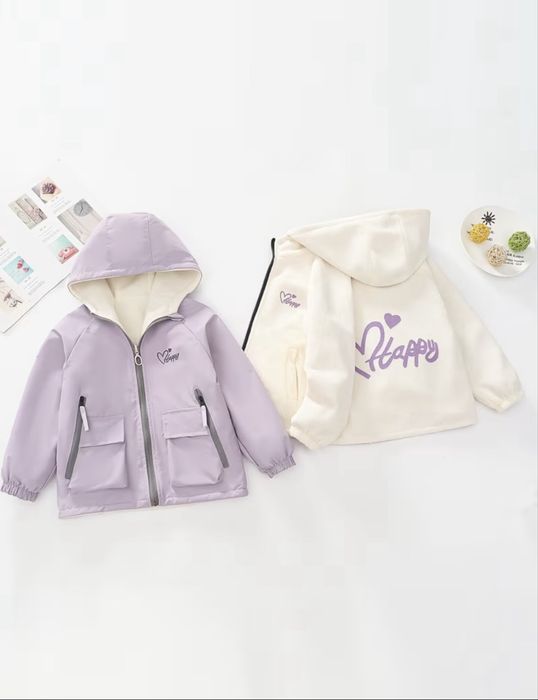 Продам ветровку для девочек