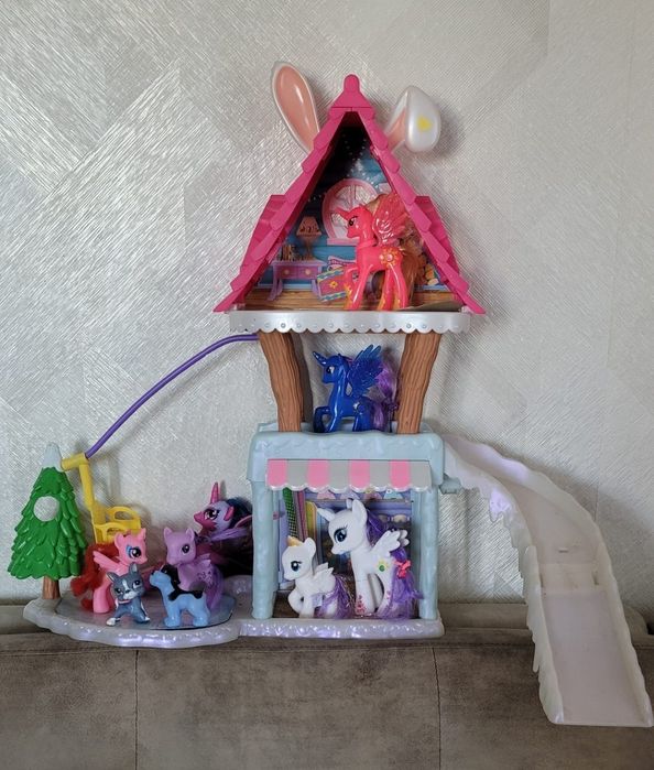 Enchantimals домик