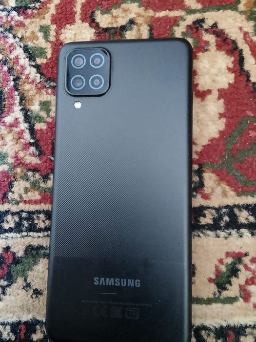 Обмен Самсунг 64 гб идялный сост