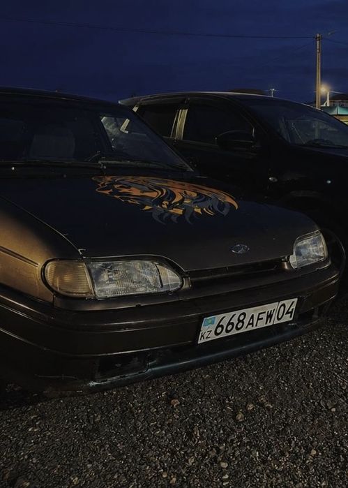 Ваз 2114.       .