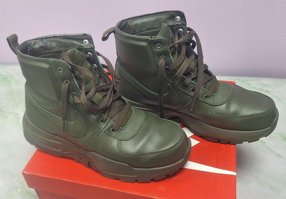 NIKE - Мъжки високи обувки # 42