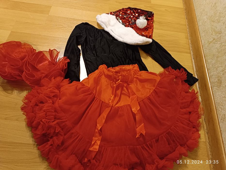 Костюм для девочки новогодний