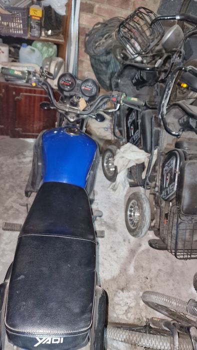 Продам мотоцикл альфа на учете.