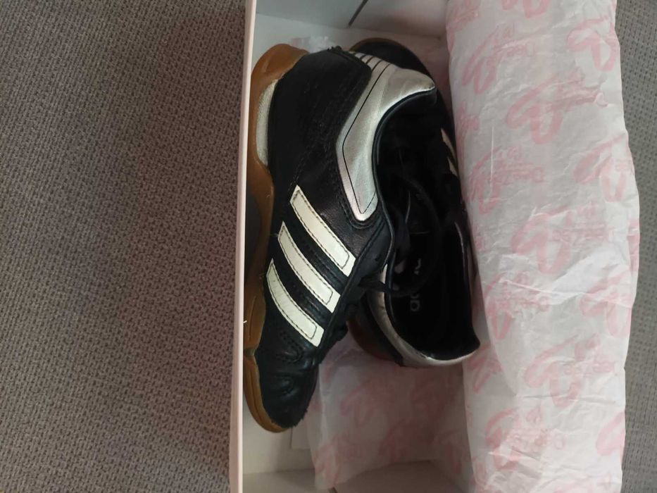 Adidas Puntero за футбол 30 номер естествена кожа