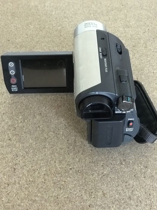 Sony видео камера маленькая