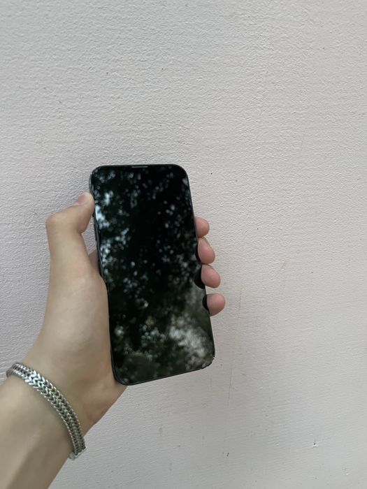 Продам Iphone 14 256gb
