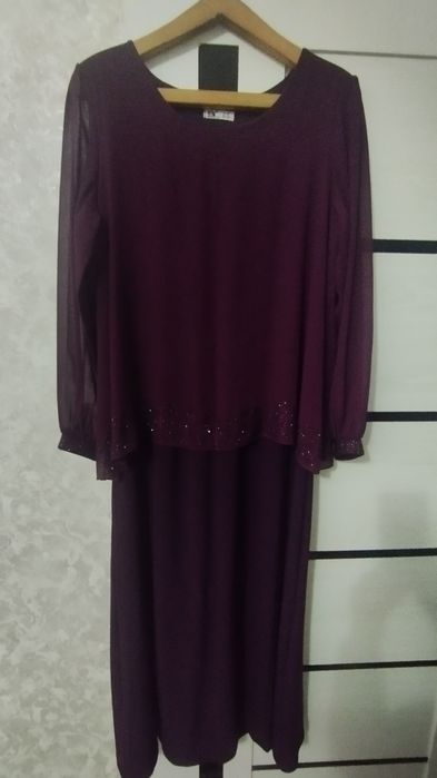 Продаётся вечернее платье (пр-во Турция) размер 50-54