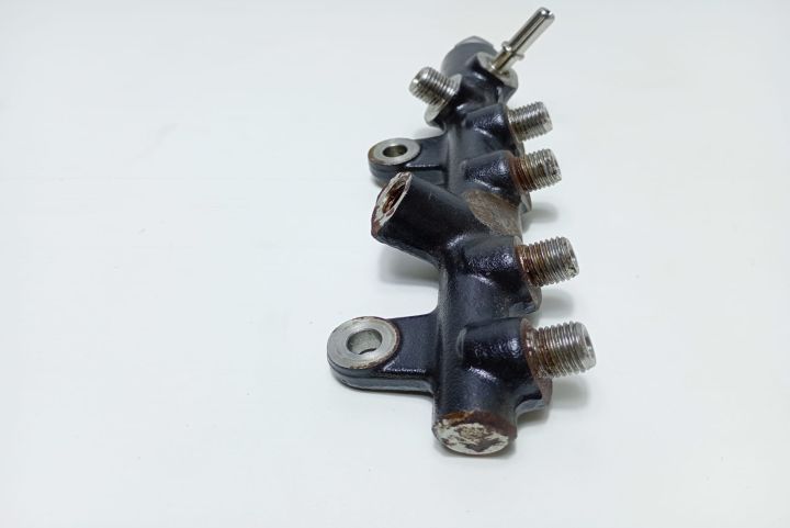 Rampa  injectoare 1.5 dci 175213274r Renault Kadjar prima generatie