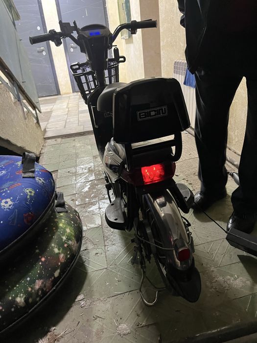 Электроскутер Ск8 500ват