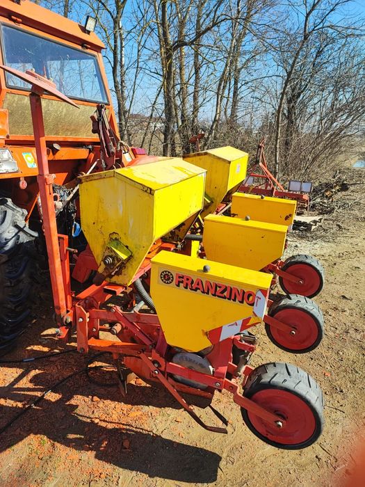 Semanatoare italiana Franzino cu 4 randuri.