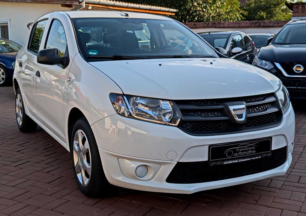 Dacia Sandero 2015