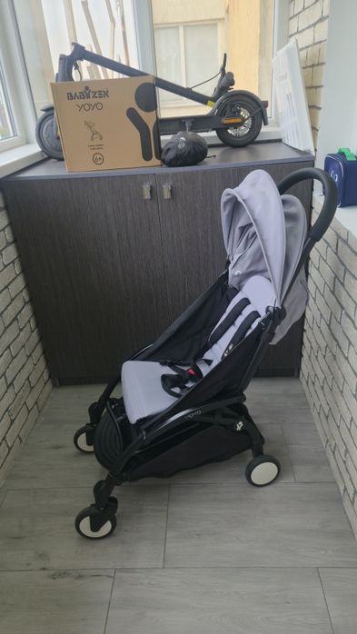 Продам коляску оригинал BabyZen YOYO в хорошем состоянии