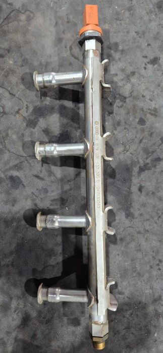 Горивна рейка и датчик високо налягане Seat Ibiza 1.2 бензин 77kw