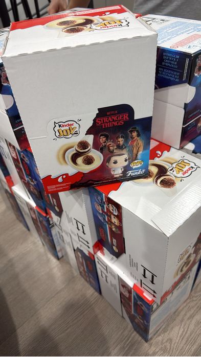 Киндер Осд очень странные дела