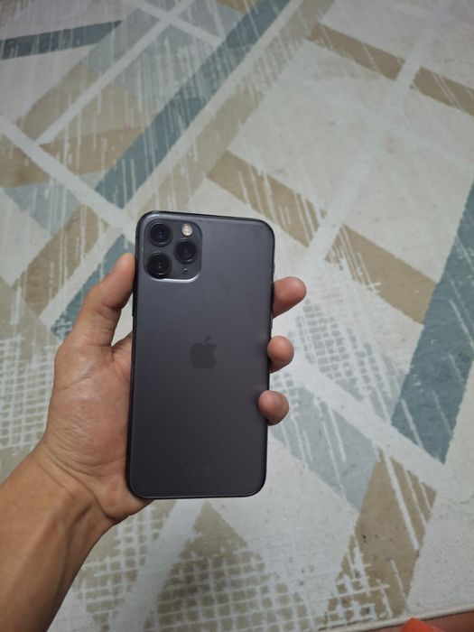 Айфон 11 про идеал сост без царапин