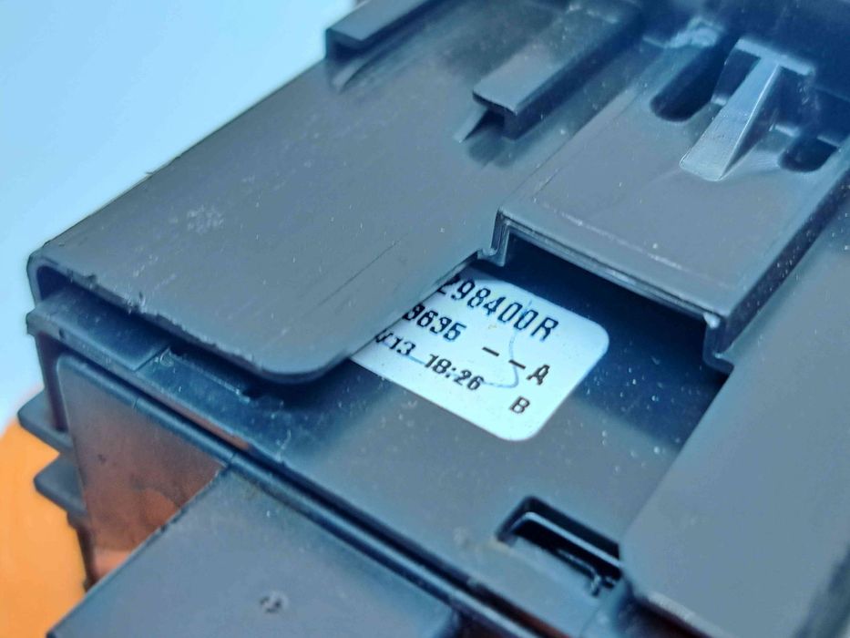 Butoane comanda geamuri sofer Renault Captur (J87) [Fabr 2013-2017] 2