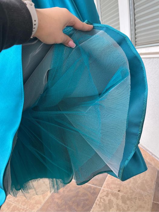 Уникална бална рокля