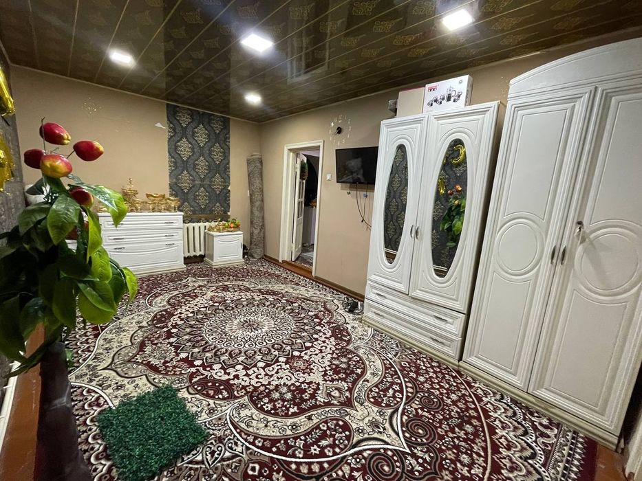 Срочно продаю свой 2-х комнатную квартиру