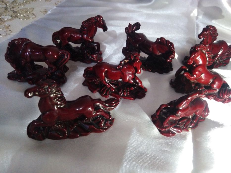 Лошадки набор из 8 шт.