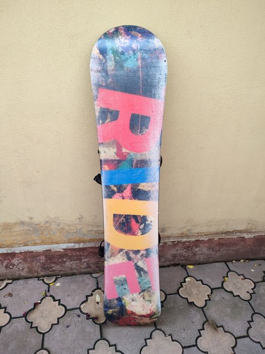 Placa snowboard Ride Machete 148 JR cu legături