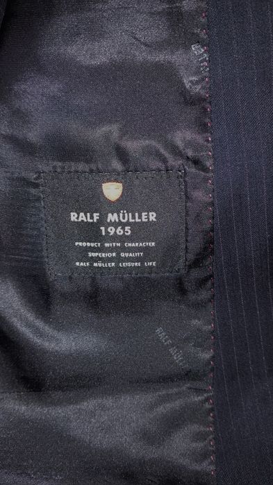 Костюм мужской 58 размера