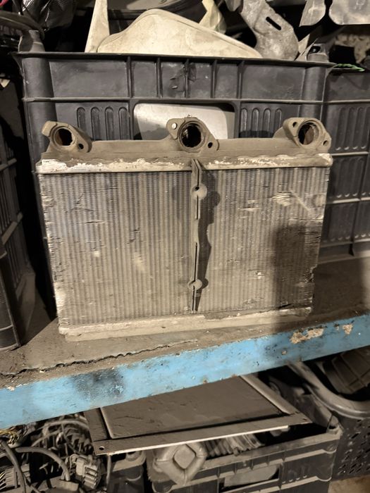 Продам привозные запчасти на Е34