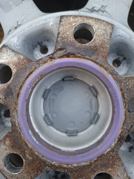 Jante Dacia Duster Nissan Quasqai 5x114,3 anvelope FULDA 215 65 16