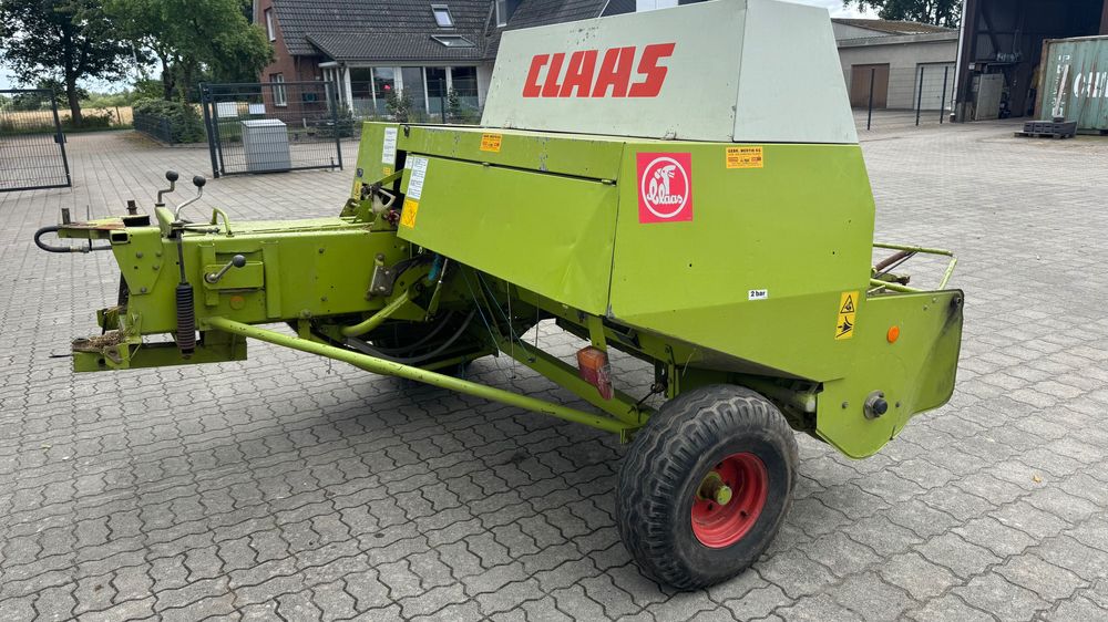 Claas Markant 65 John Deere, Claas Arion. Case tortadi