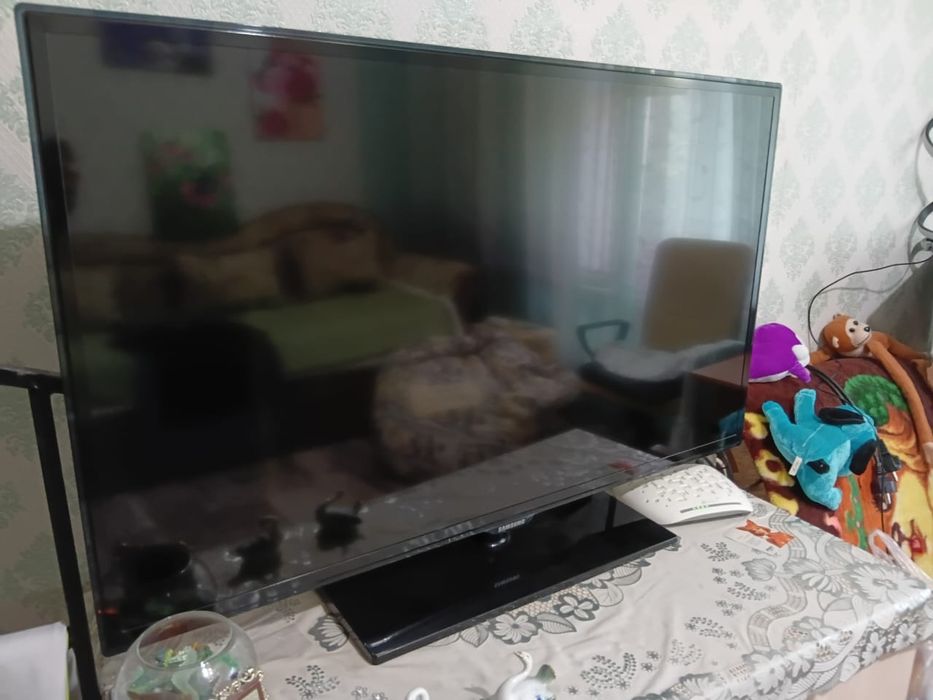 Самсунг " 40" диагональ