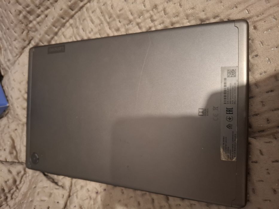 Lenovo tab m10 fhd plus