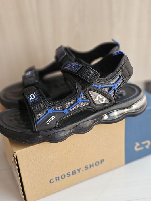 Продаются сандалии 38-й размер