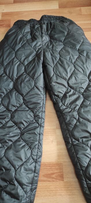 Болоневые штаны черного цвета