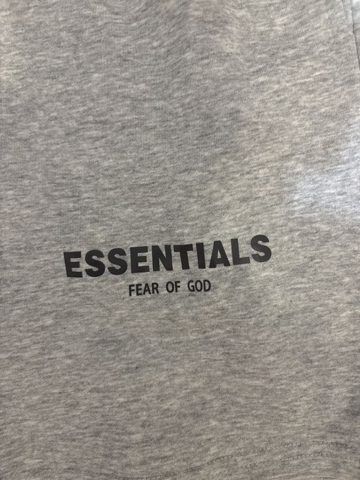 Продаю легкие шорты